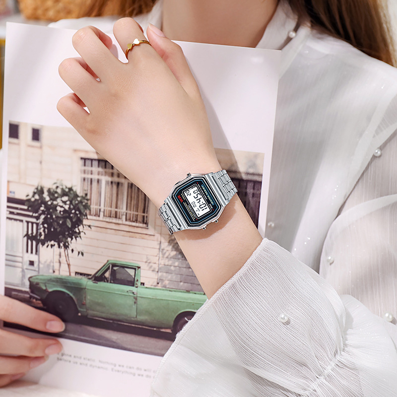 LED Stainless Steel Band Watch - огляд і ціна Electronics Gadgets For Men